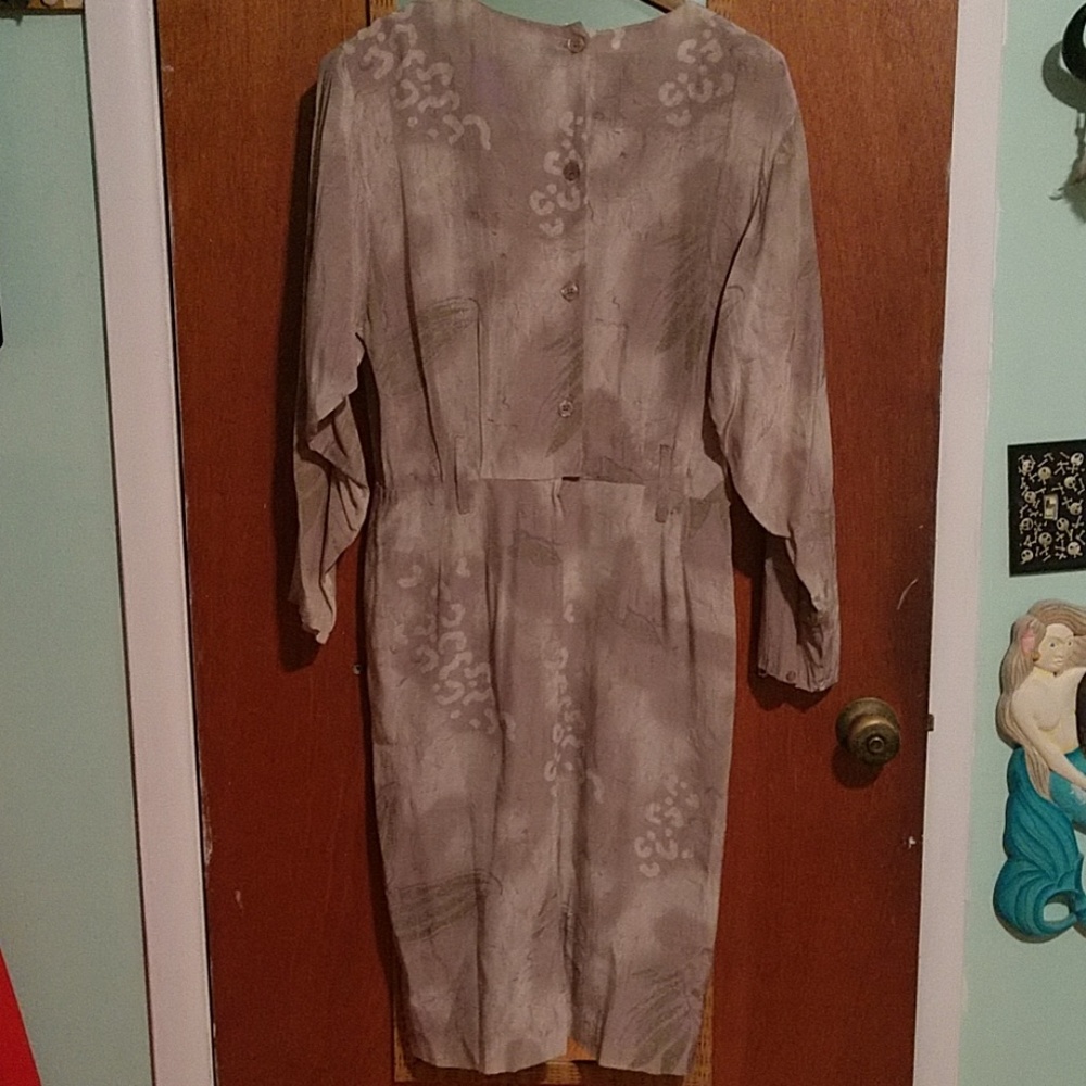 Vintage long sleeve button down dress